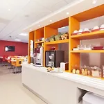 Ouest 酒店