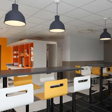 Hotel Ouest Laval (Mayenne)