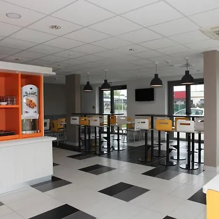 Premiere Classe Hotel