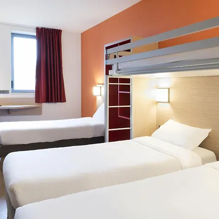 Hotel Ouest 2*