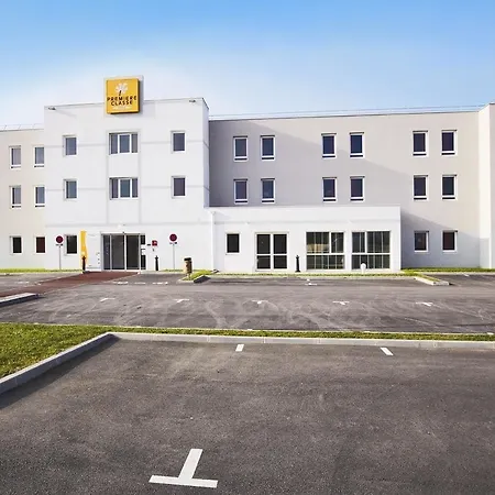 Premiere Classe Hotel Laval (Mayenne)