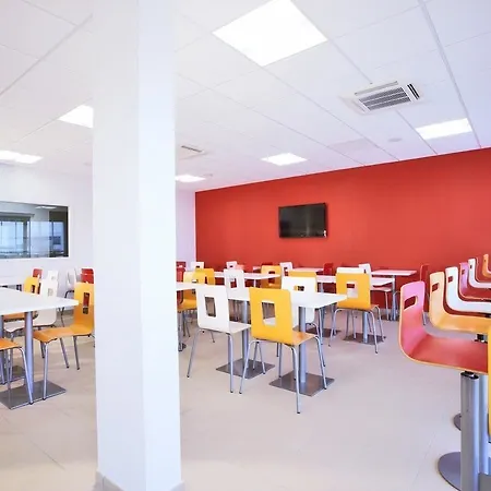 Hotel Ouest Laval (Mayenne)